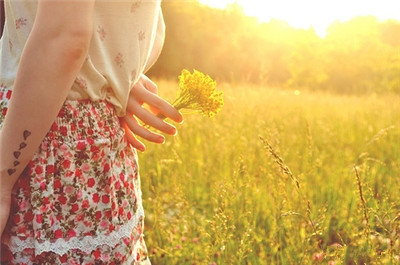 掀起美劇短句風(fēng)暴23:用于表示"吃力 困難"(10)