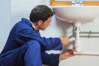 A dab hand 內(nèi)行，老手.jpg