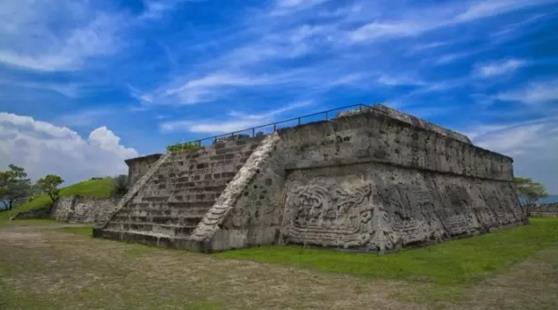 一定要看:不出國門也要知曉各國的餐桌禮儀