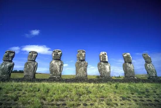 一定要看:不出國門也要知曉各國的餐桌禮儀