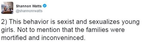 美聯(lián)航拒絕少女穿緊身褲登機(jī) 網(wǎng)友質(zhì)問(wèn)你管得著嗎