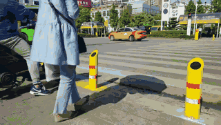 闖紅燈就被噴水霧 這款神器能治好中國式過馬路嗎？