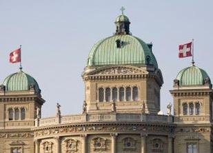 實(shí)戰(zhàn)口語情景對話：Swiss Politics 瑞士政治