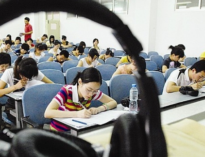 套用四級作文模板能拿高分嗎？