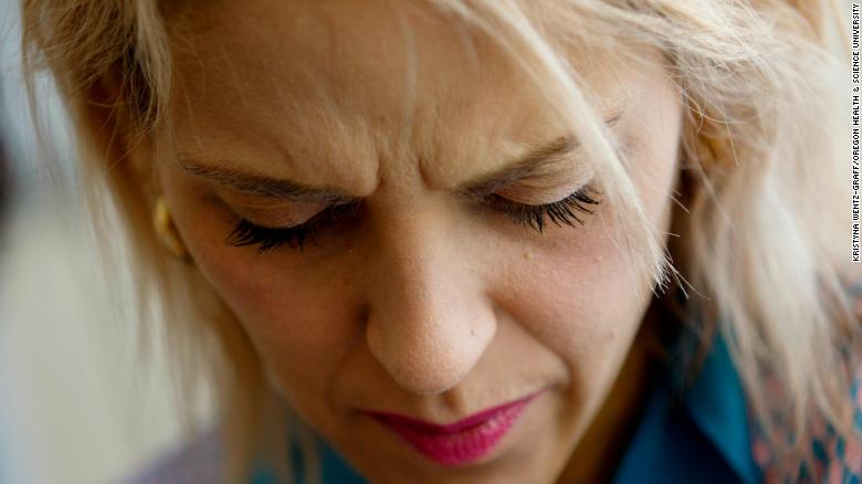 在等待肝臟移植時(shí)，她讓家人做好了最壞的打算