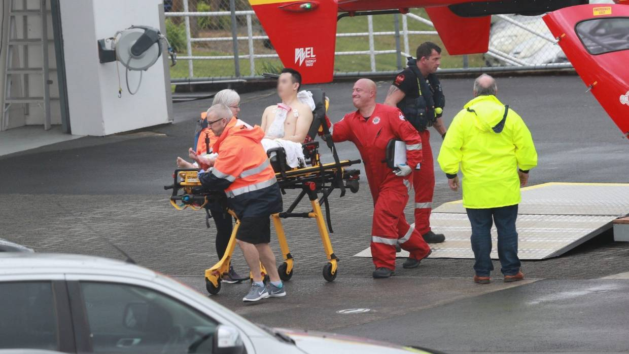 新西蘭發(fā)生巴士相撞事故，6名中國(guó)游客死亡，17人受傷