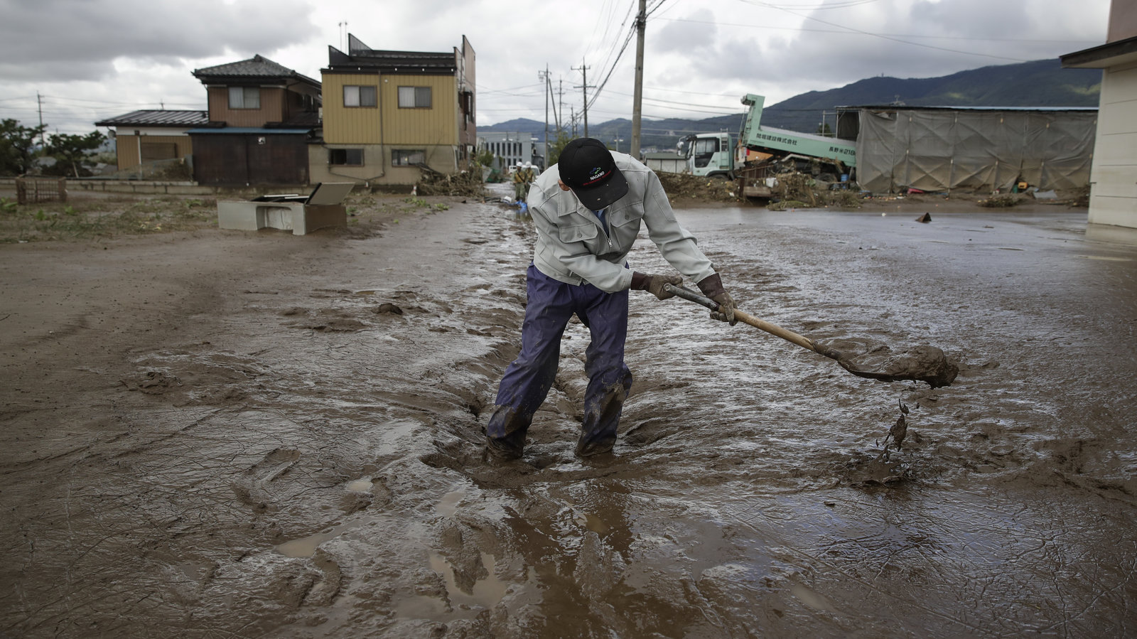 日本動(dòng)用緊急基金支付臺風(fēng)后重建費(fèi)用